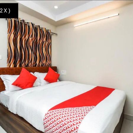 Hotel Renuka Visakhapatnam Bagian luar foto
